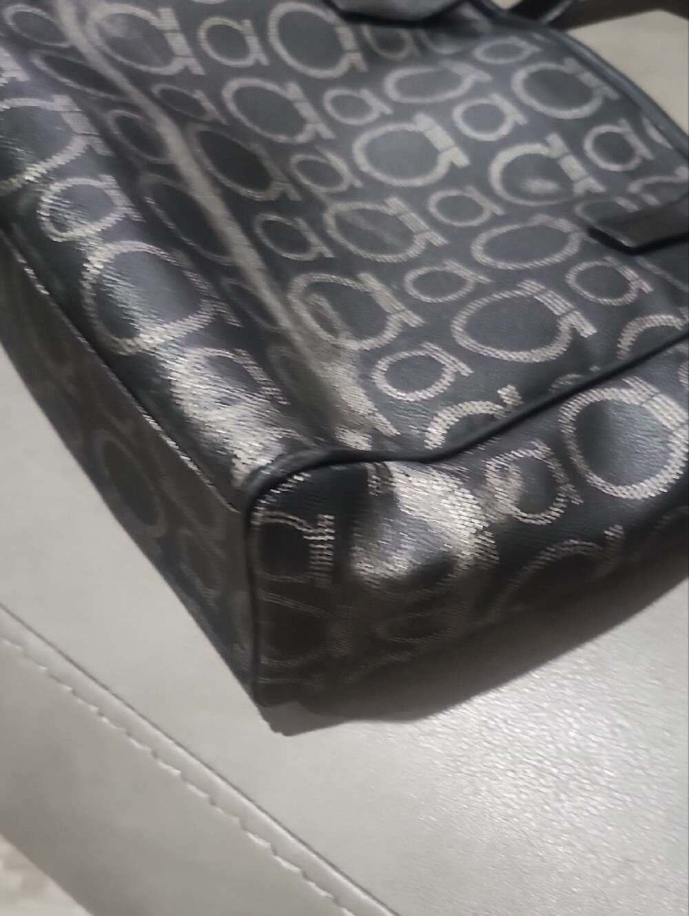 Salvatore Ferragamo Gancini PatternTote Bag with Wristlet - Picture 6 of 10